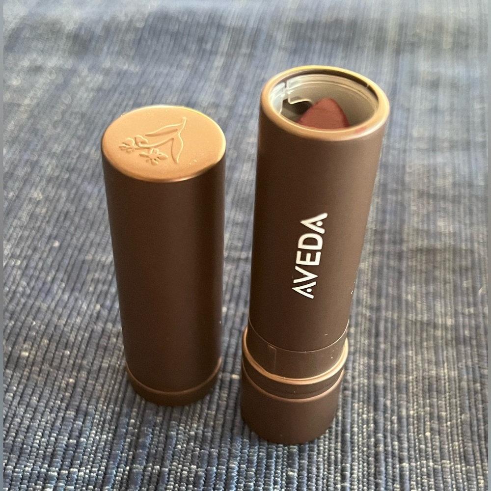 Aveda FEED MY LIPS™ PURE NOURISH-MINT™ LIPSTICK - Tayberry color